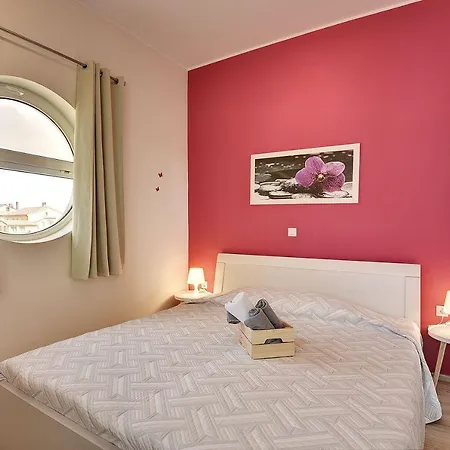 Modernes Mit Balkon, Bbq, Wlan, Klima Vodnjan