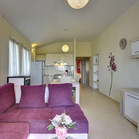 Modernes Mit Balkon, Bbq, Wlan, Klima * ボドニャン